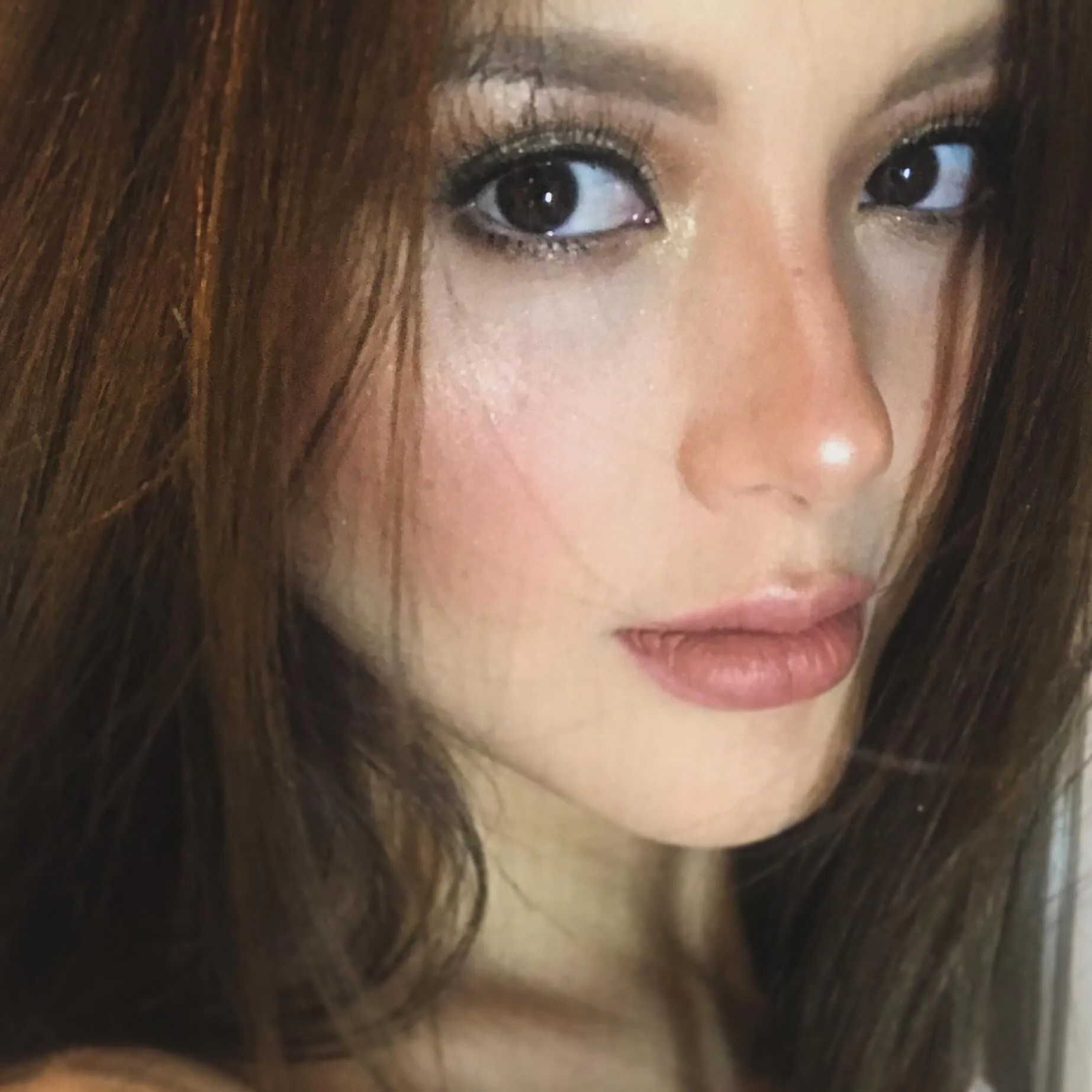 Ellen Adarna - ellen-adarna-hot-23.webp